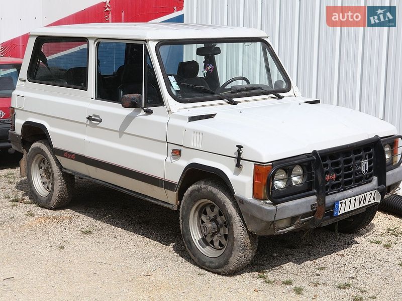 Внедорожник / Кроссовер Aro 104 2015 в Житомире