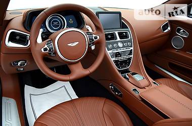 Купе Aston Martin DB11 2019 в Києві