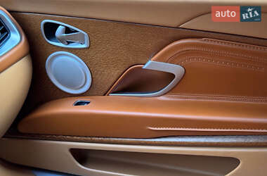 Купе Aston Martin DB11 2017 в 