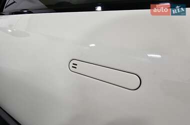 Купе Aston Martin DB11 2018 в 