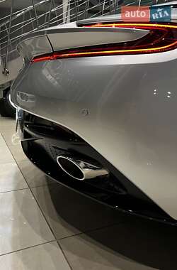 Купе Aston Martin DB11 2018 в 
