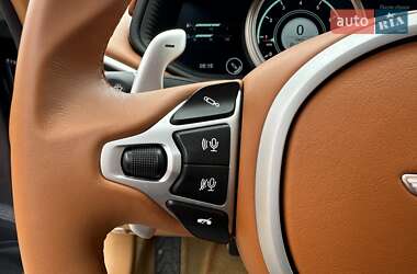 Купе Aston Martin DB11 2017 в 