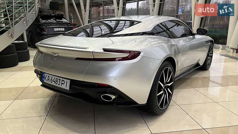 Купе Aston Martin DB11 2018 в Києві