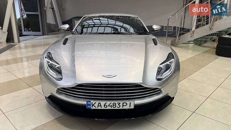 Купе Aston Martin DB11 2018 в Києві