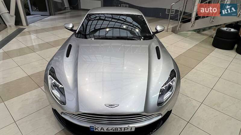 Купе Aston Martin DB11 2018 в Києві