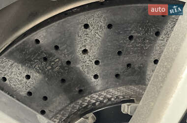 Купе Aston Martin DB9 2013 в 