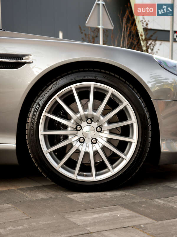 Купе Aston Martin DB9 2008 в Киеве