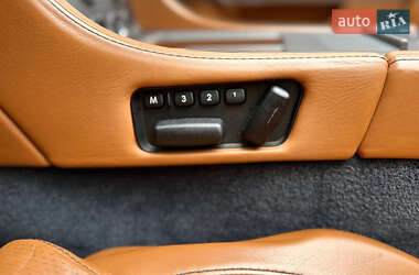 Кабриолет Aston Martin DB9 2007 в 