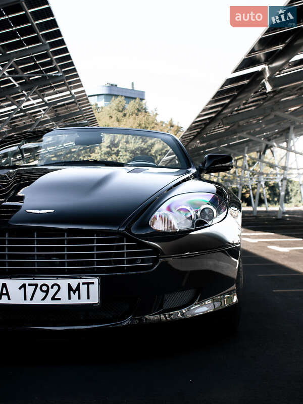 Кабріолет Aston Martin DB9 2006 в Києві