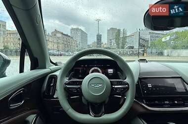 Внедорожник / Кроссовер Aston Martin DBX 707 2024 в 