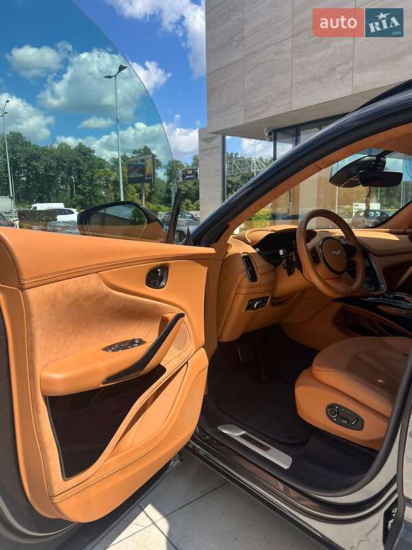 Внедорожник / Кроссовер Aston Martin DBX 707 2023 в Борисполе