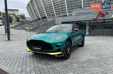 Позашляховик / Кросовер Aston Martin DBX 707 2025 в 