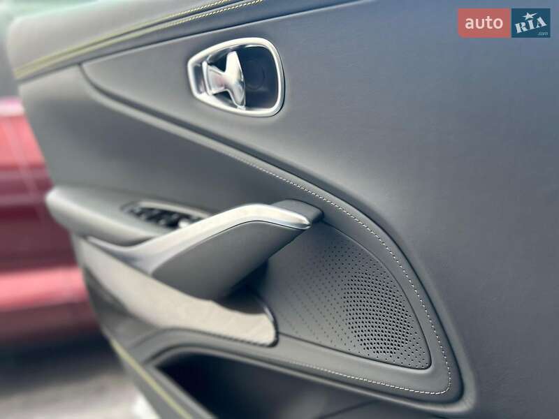 Позашляховик / Кросовер Aston Martin DBX 707 2022 в Києві