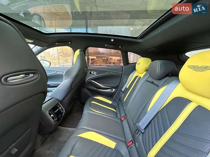 Позашляховик / Кросовер Aston Martin DBX 707 2022 в Києві