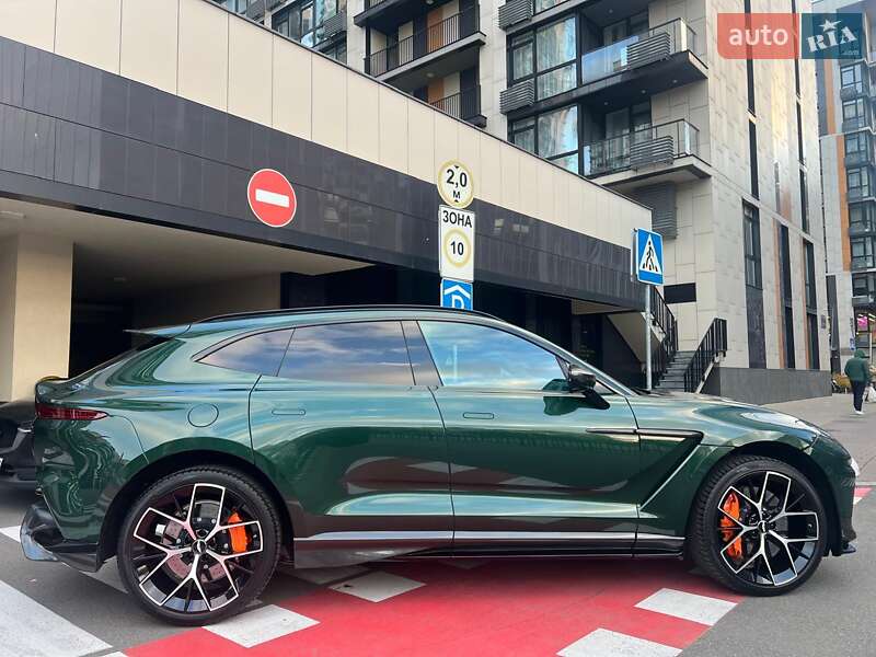 Внедорожник / Кроссовер Aston Martin DBX 707 2023 в Киеве