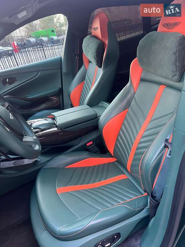Внедорожник / Кроссовер Aston Martin DBX 707 2023 в Киеве