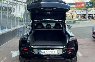 Внедорожник / Кроссовер Aston Martin DBX 2021 в 