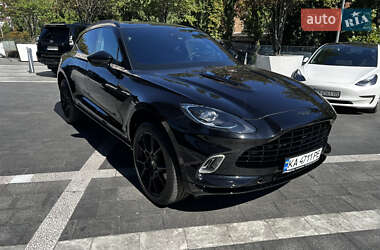 Внедорожник / Кроссовер Aston Martin DBX 2021 в 
