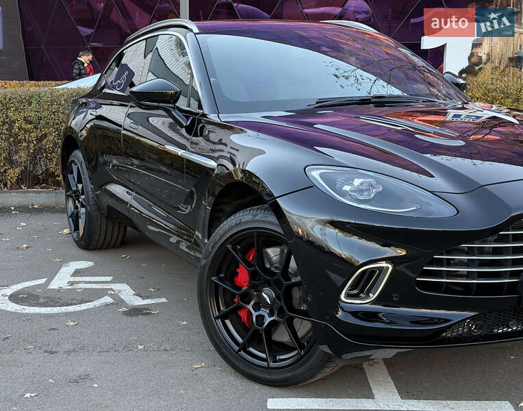 Внедорожник / Кроссовер Aston Martin DBX 2023 в Киеве фото 2 Внедорожник / Кроссовер Aston Martin DBX 2023 в Киеве