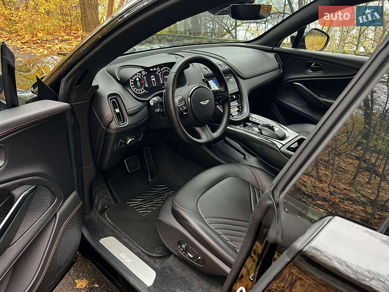 Внедорожник / Кроссовер Aston Martin DBX 2021 в Киеве