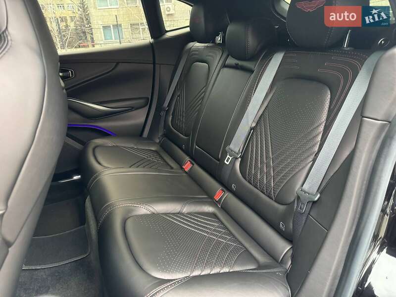 Позашляховик / Кросовер Aston Martin DBX 2021 в Києві