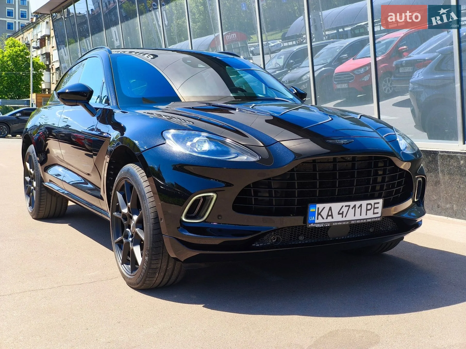 2021 Aston Martin DBX - мініатюра 3