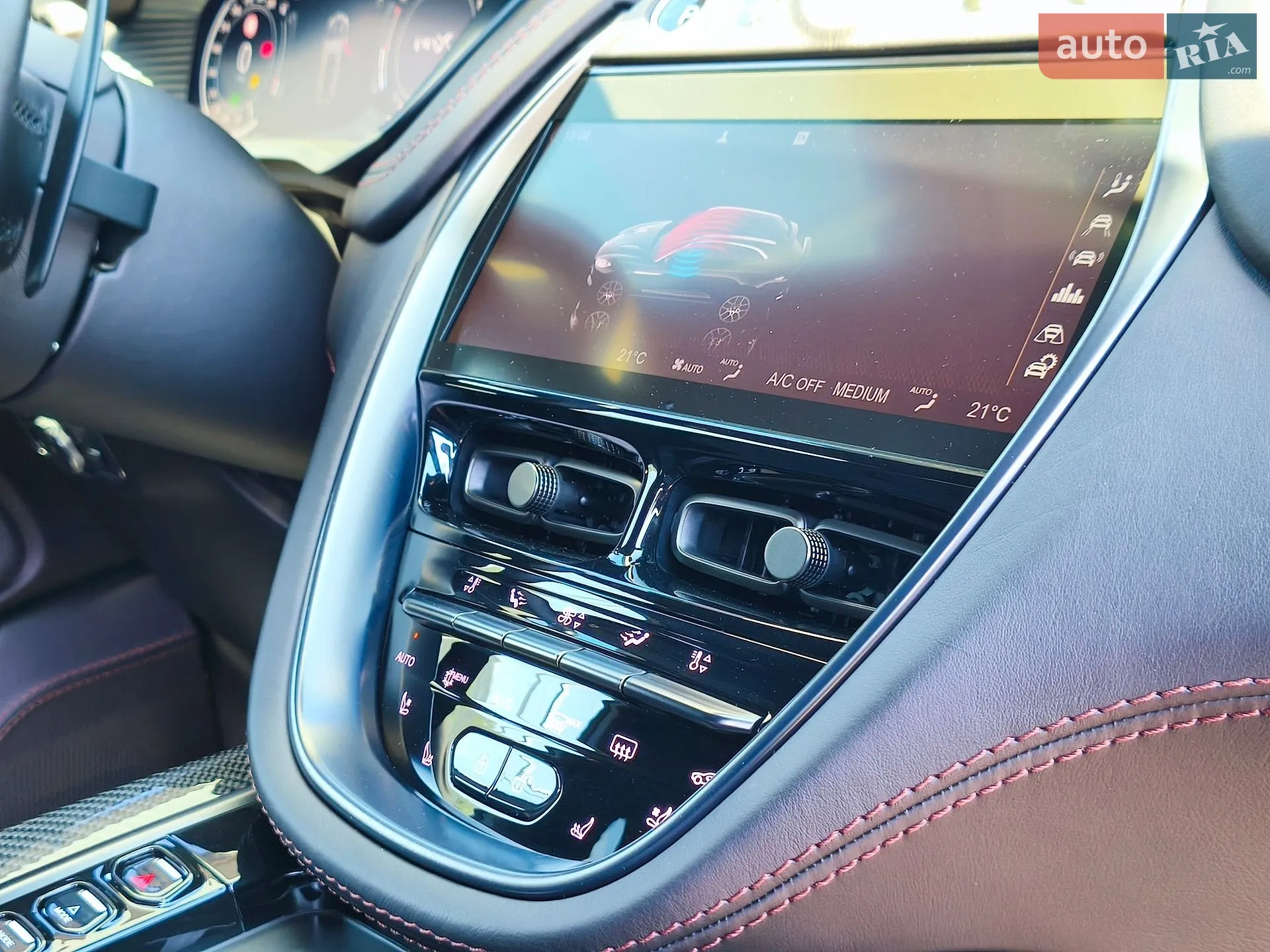 2021 Aston Martin DBX - мініатюра 46