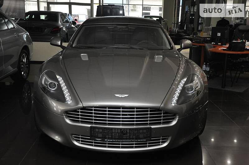 Aston Martin Rapide 2011 года