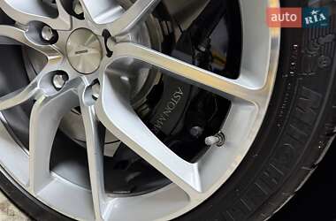 Седан Aston Martin Rapide 2015 в 