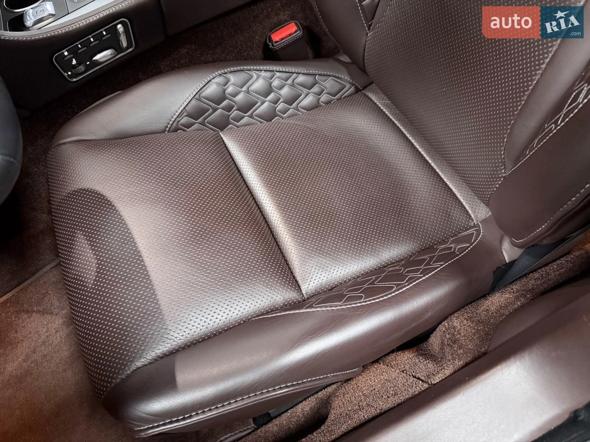 2015 Aston Martin Rapide - мініатюра 62