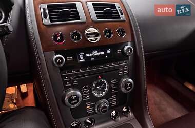 Седан Aston Martin Rapide 2015 в 