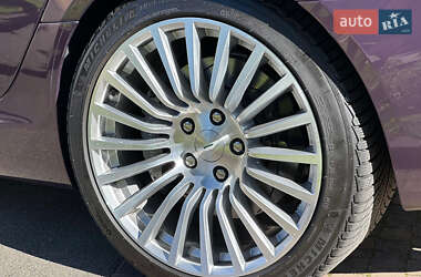 Седан Aston Martin Rapide 2014 в 