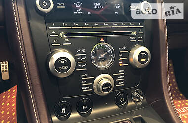 Кабриолет Aston Martin V8 Vantage 2009 в 