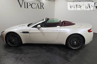 Кабриолет Aston Martin Vantage 2009 в 