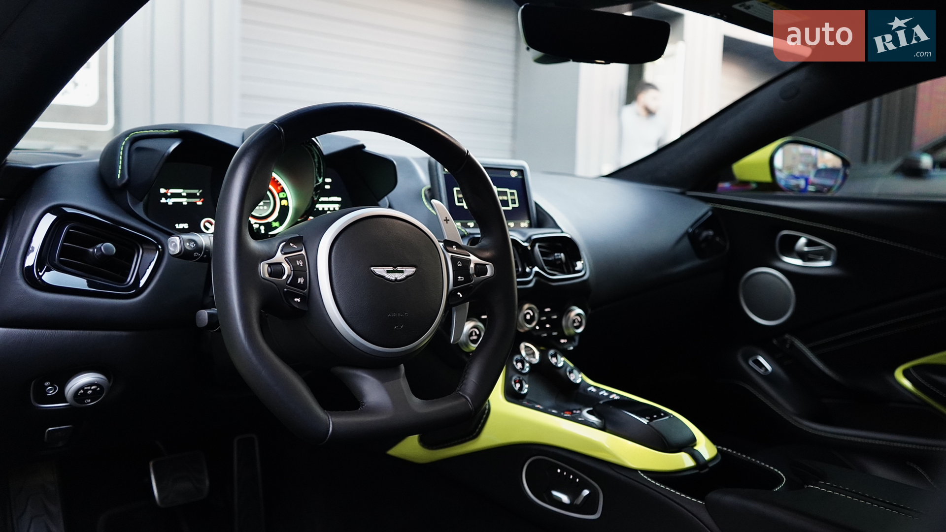 2018 Aston Martin V8 Vantage - мініатюра 36