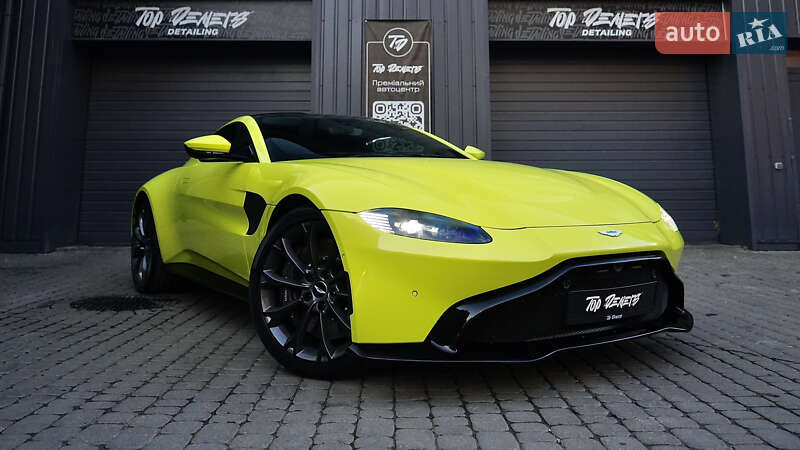 Купе Aston Martin Vantage 2018 в Львові
