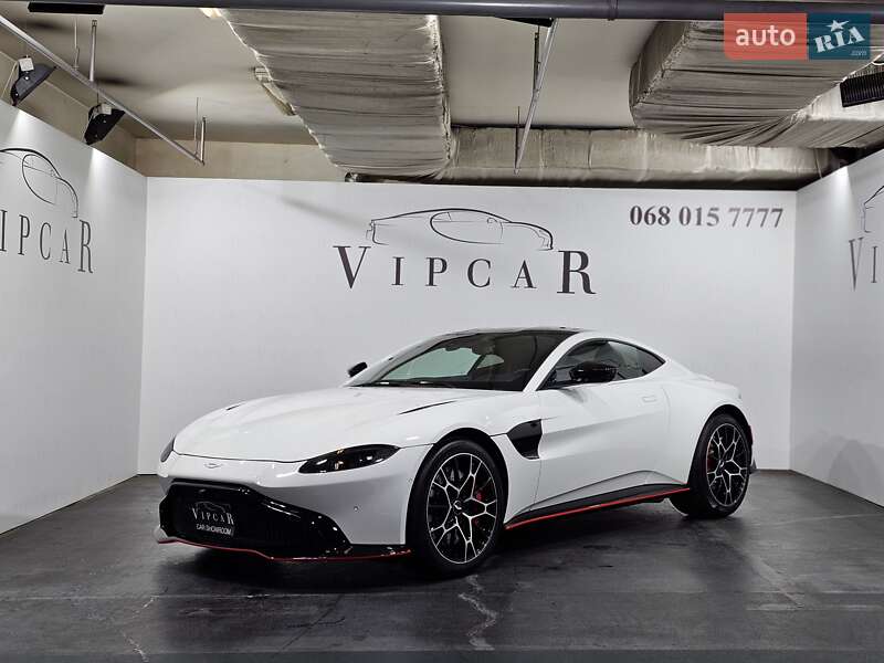 Купе Aston Martin Vantage 2021 в 