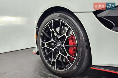 Купе Aston Martin Vantage 2021 в 