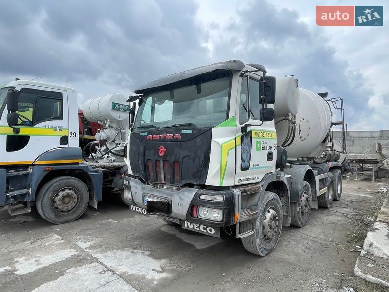 Самоскид Astra HD8 series 2010 в Києві