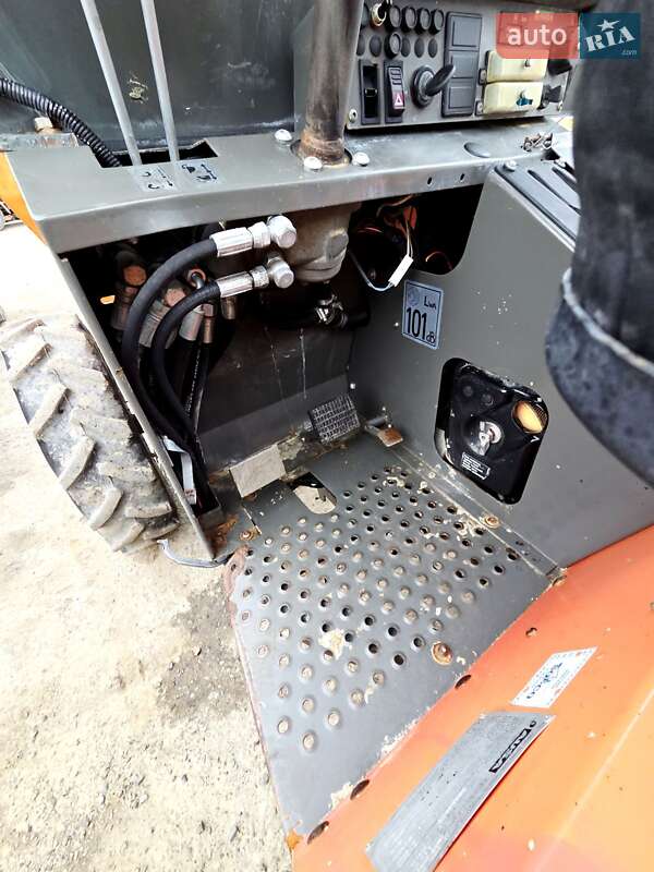 Самоскид Astra RD 2010 в Чернівцях