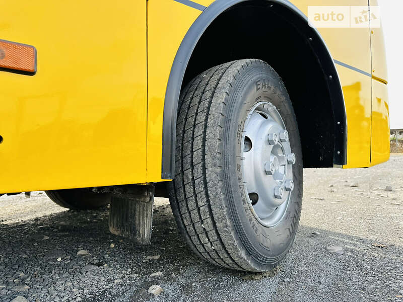 Міський автобус Ataman A09206 2015 в Мукачевому