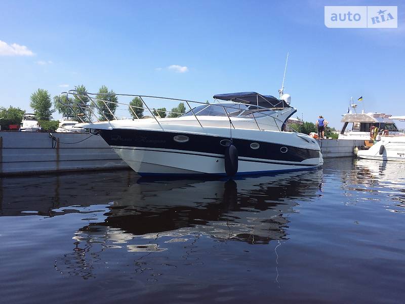 Моторная яхта Atlantis 345 2008 в Киеве