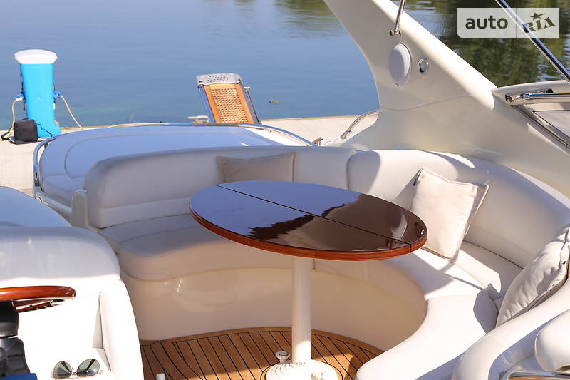 Моторная яхта Atlantis 425 2008 в Киеве фото 21 Моторная яхта Atlantis 425 2008 в Киеве