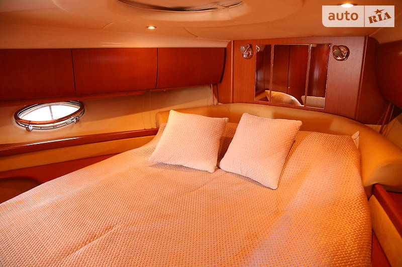 Моторная яхта Atlantis 425 2008 в Киеве фото 26 Моторная яхта Atlantis 425 2008 в Киеве