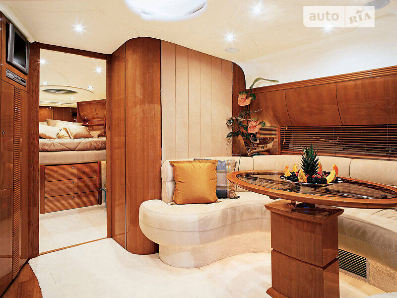 Моторная яхта Atlantis 42 2006 в Одессе