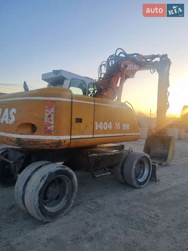 Экскаватор погрузчик Atlas 1404 2002 в Черновцах