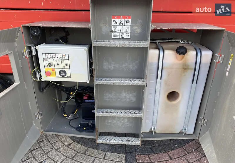 Ножничный подъемник ATN CX15 2017 в Ивано-Франковске