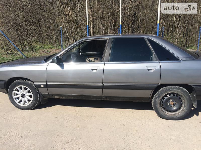  Audi 100 1988 в Чорткове