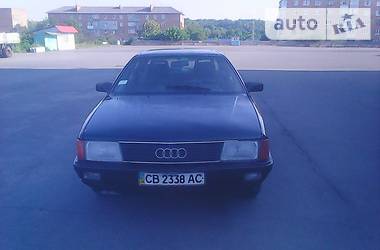 Седан Audi 100 1987 в Тульчине