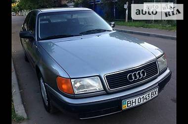 Седан Audi 100 1991 в Киеве